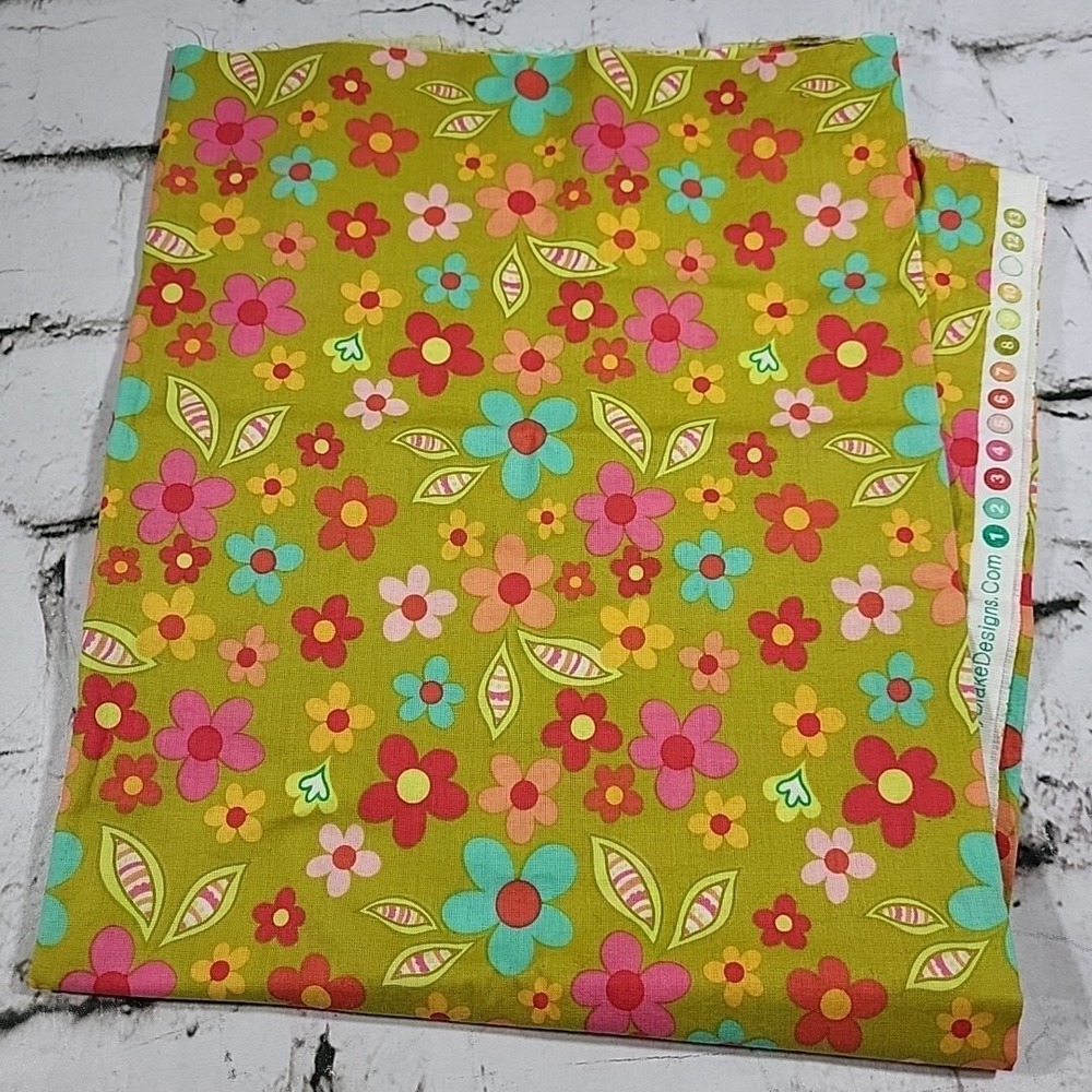 Riley Black Fabric Pattern C5001 Sweet Nothings Cut Piece 44" X 26" Groovy Retro